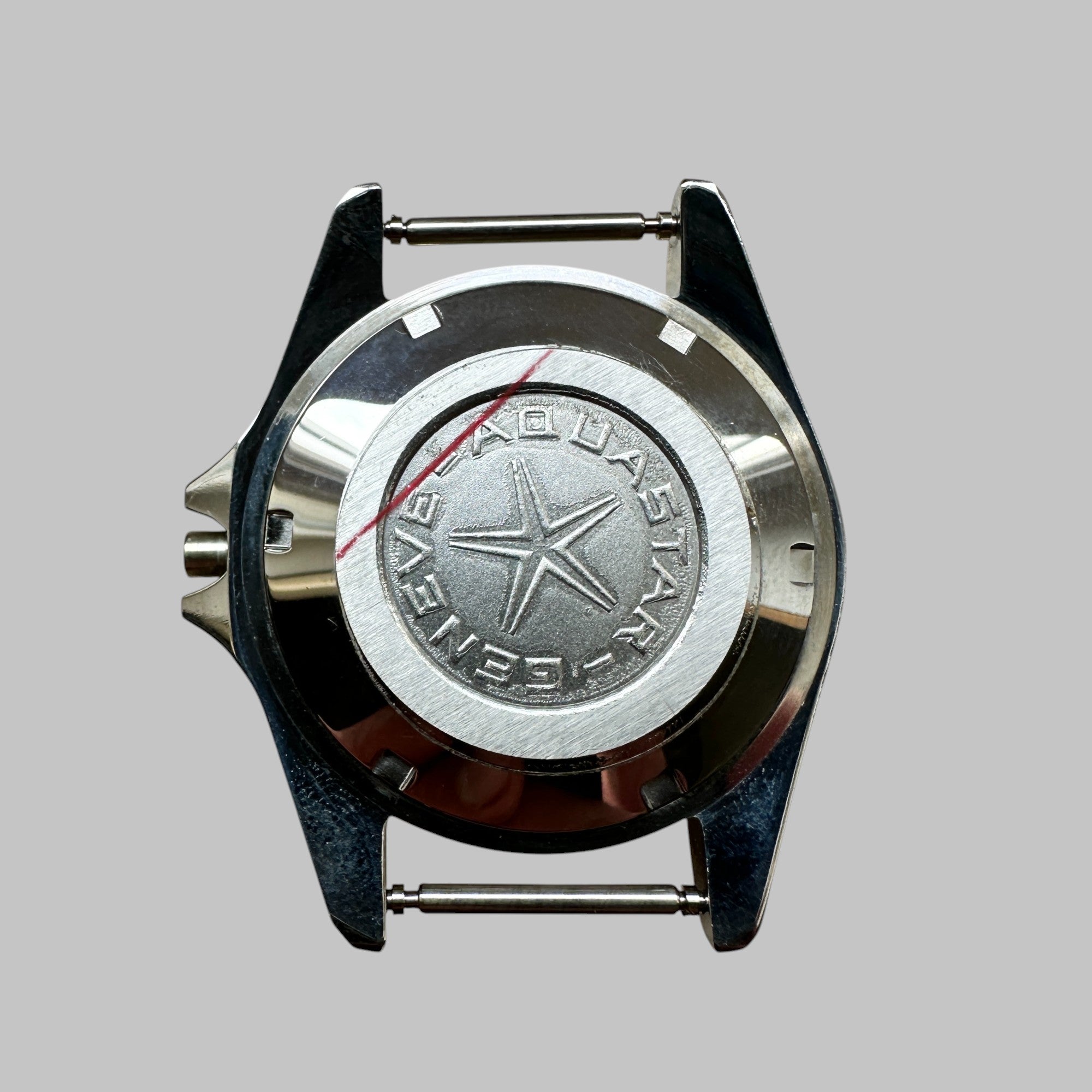 Genuine original vintage case from AQUASTAR