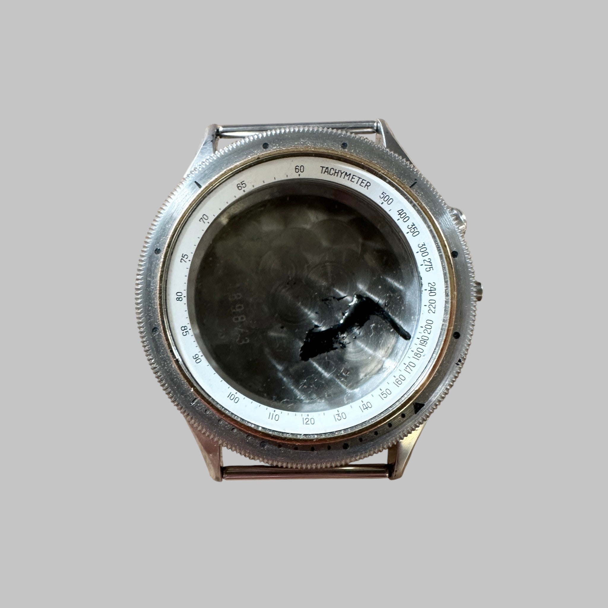 Genuine original vintage case from Hamilton of the model HTC - side view