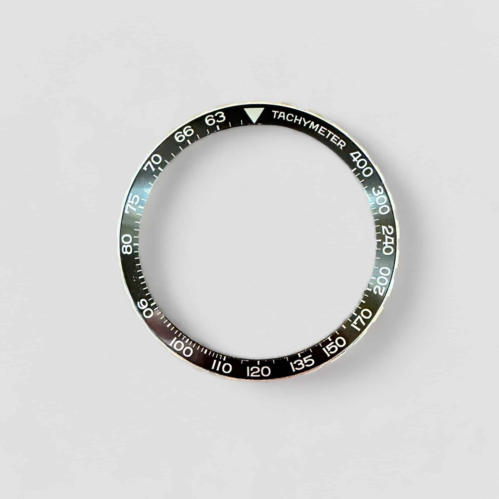 Genuine original vintage bezel tachy from HEUER of the model 1163 of line AUTAVIA