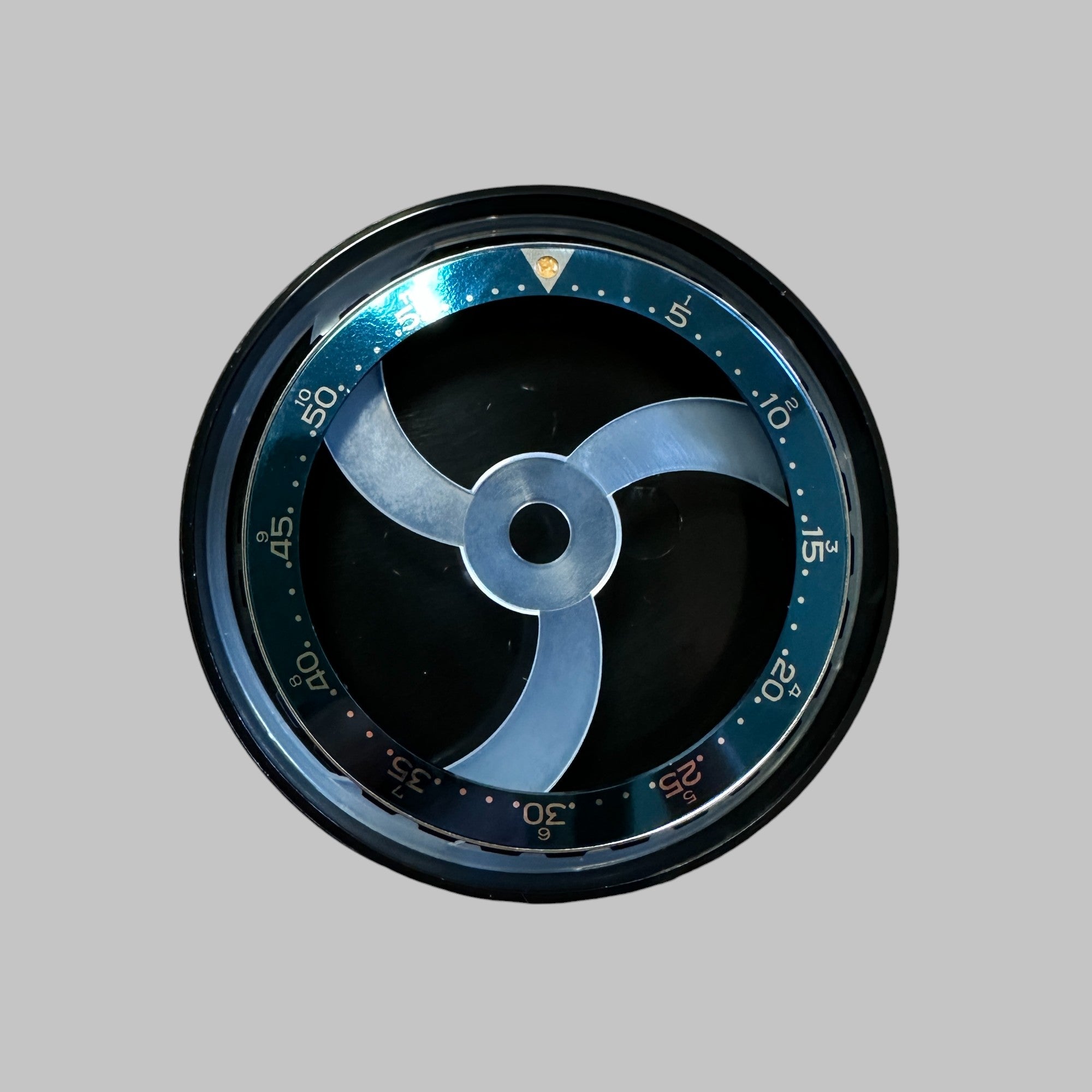 Genuine original vintage bezel h&m from HEUER of the model 11630 of line AUTAVIA