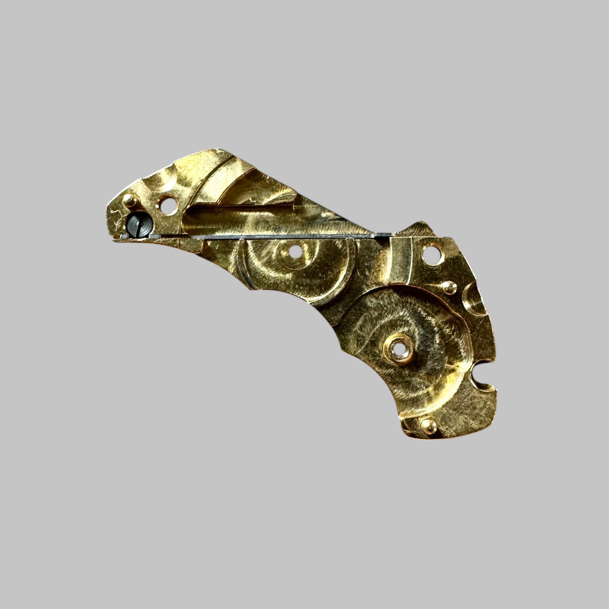 Genuine original vintage barrel bridge from Jaeger-LeCoultre for caliber 450/4C referenced with nomenclature 106 - side view