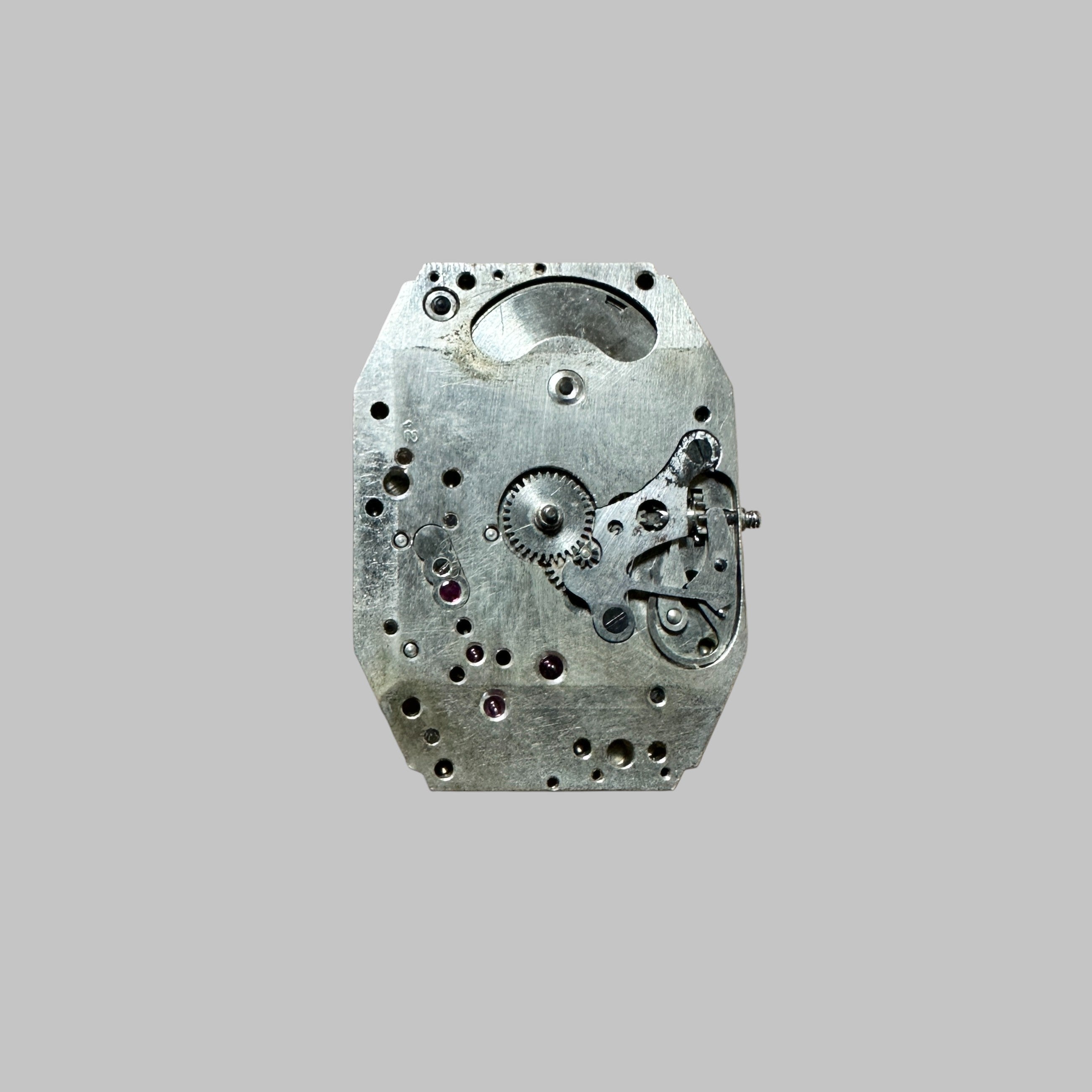 Genuine original vintage movement from Jaeger-LeCoultre for caliber 438-2 - side view