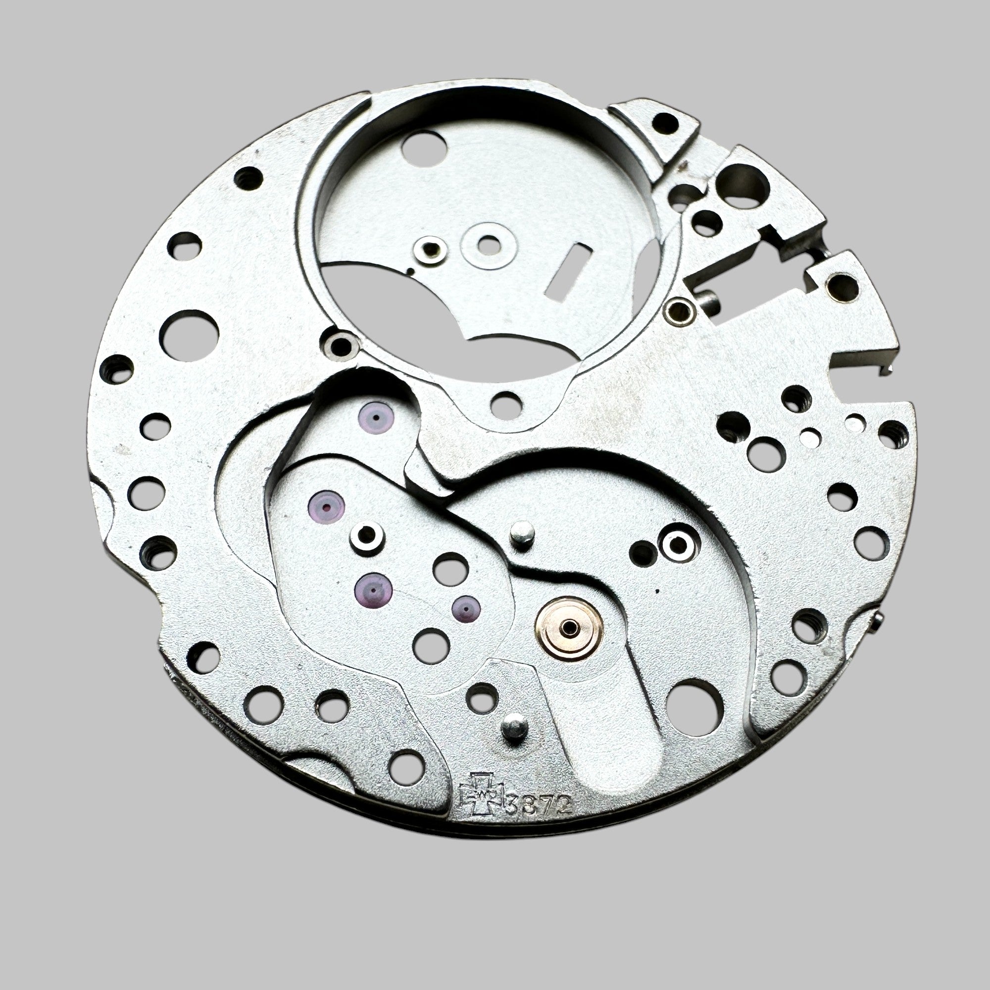 Back of Genuine original vintage mainplate from LEMANIA for caliber 3872 referenced with nomenclature 100