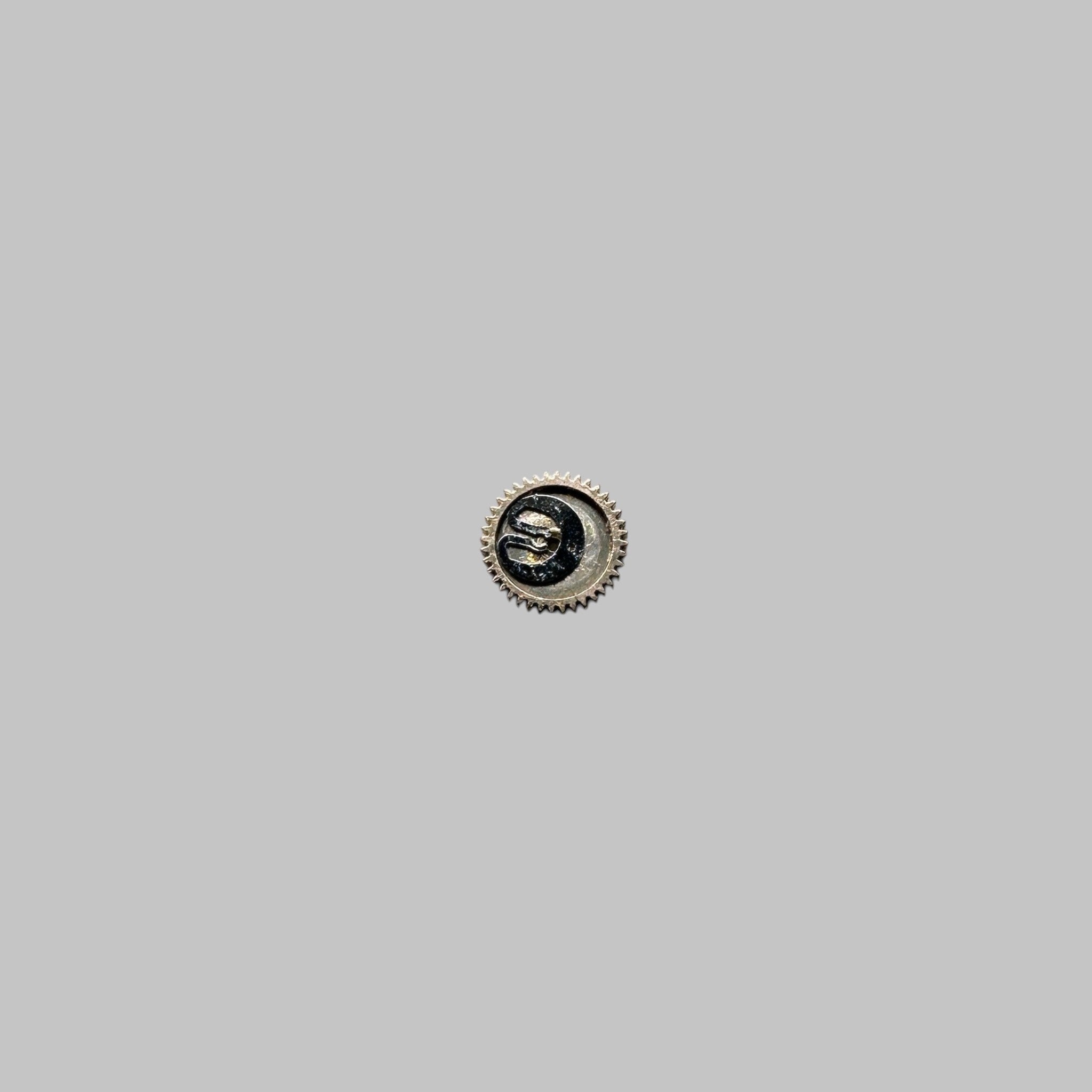 Genuine original vintage intermediate automatic device wheel from Ulysse Nardin for caliber UN 32 / 33 - side view