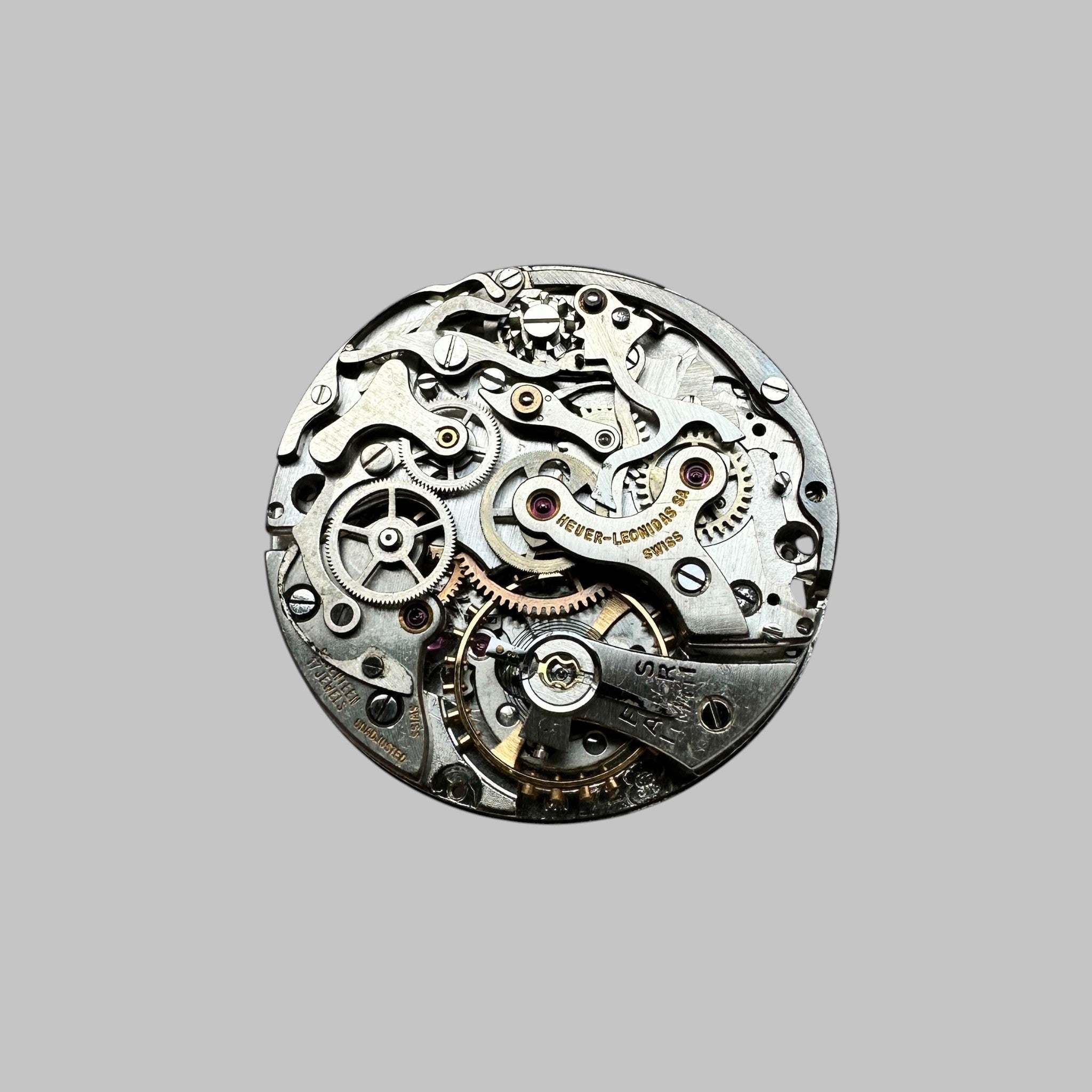 Genuine original vintage mechanical movement from Valjoux for caliber 72 of the model HEUER - side view