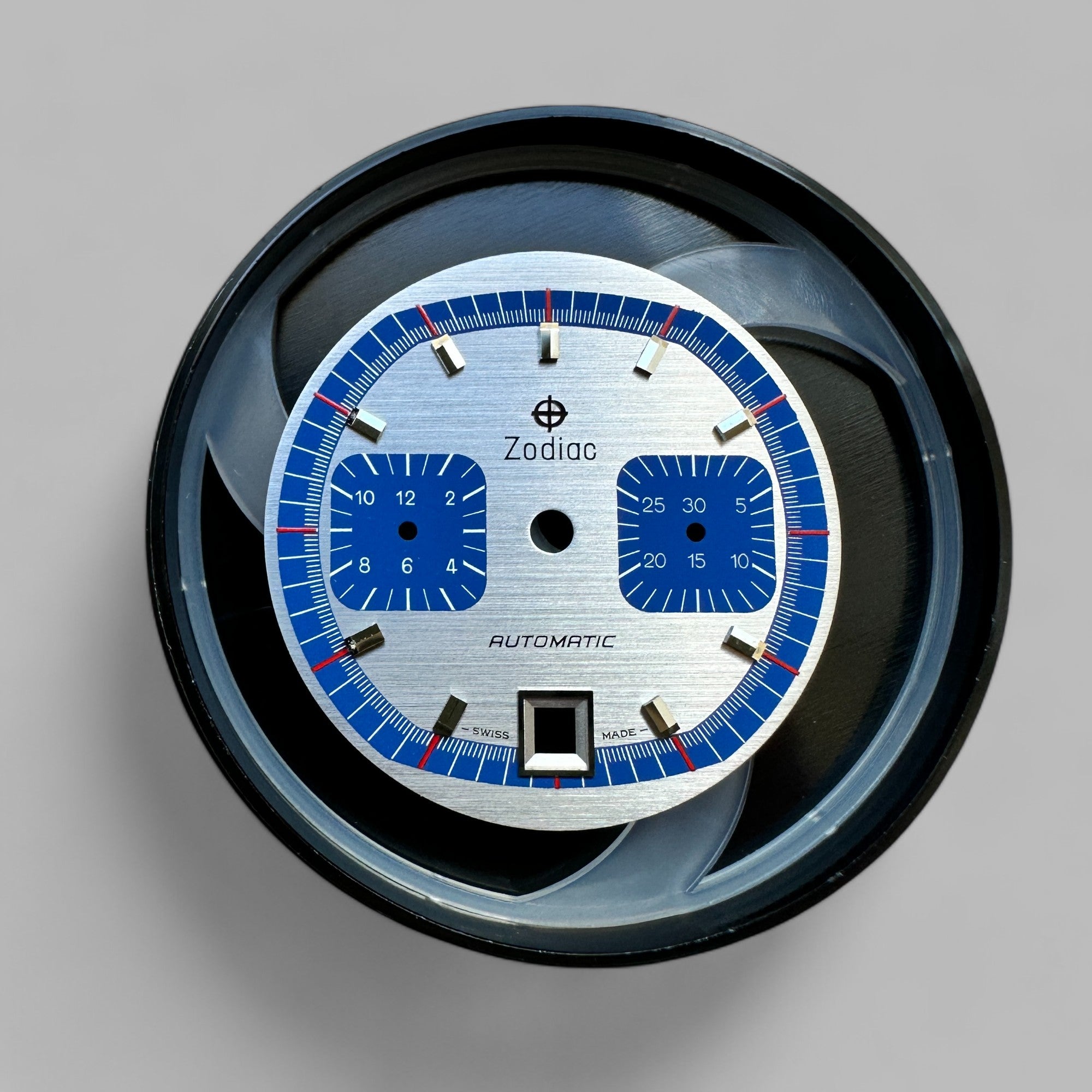 ZODIAC - CADRAN BUREN 12, GRIS ET BLEU, (902.887)