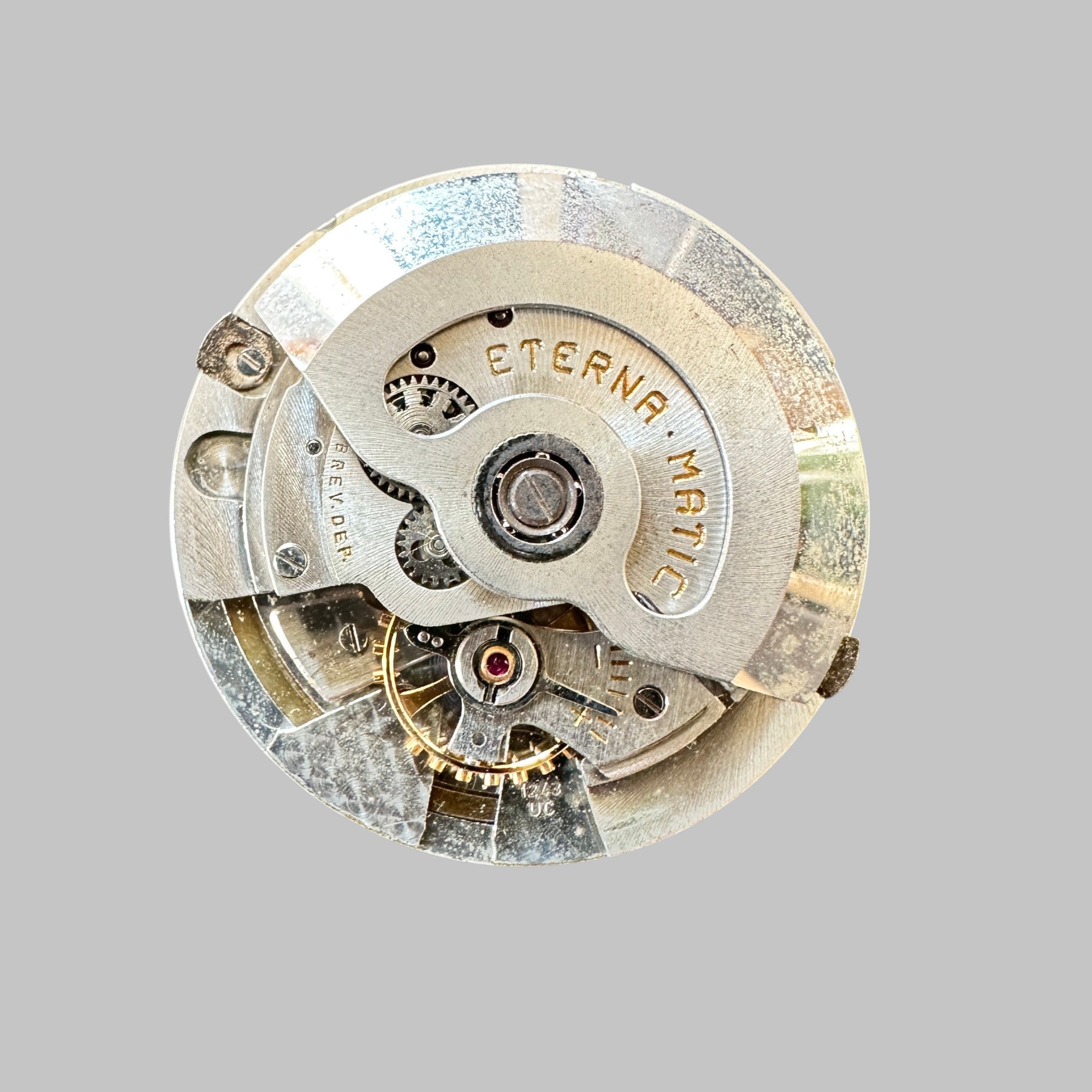Genuine original vintage movement from Eterna for caliber 1243 UC - side view