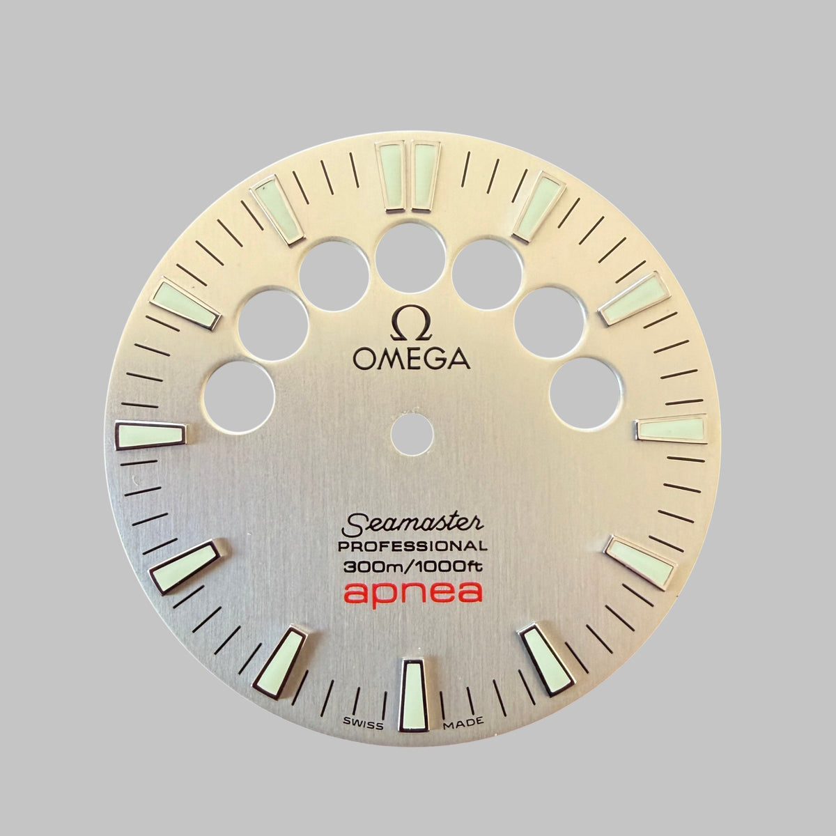 Cadran vintage et authentique de OMEGA de la ligne Seamaster Apnea du modèle 2595.30