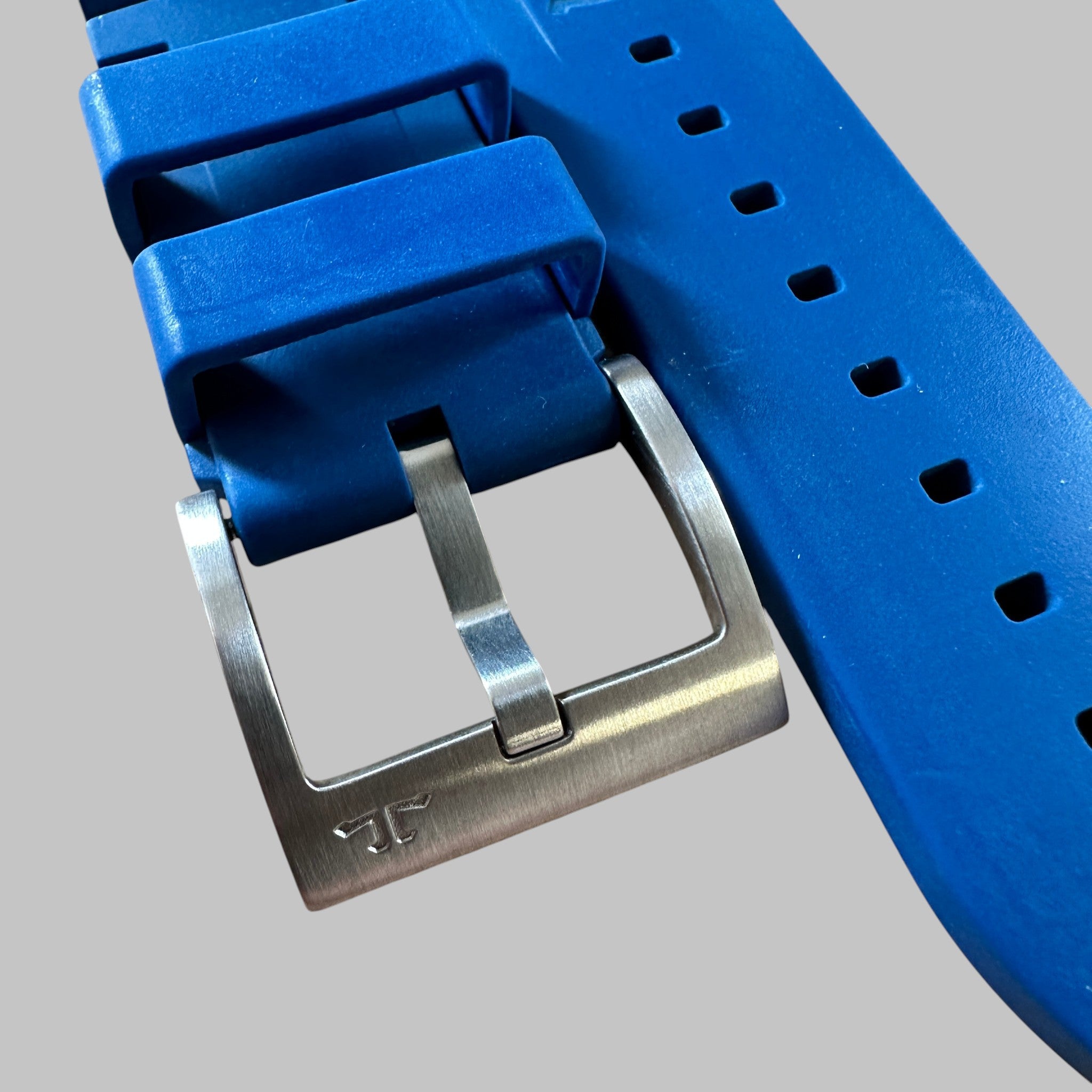 Genuine original vintage leather strap with steel buckle from Jaeger-LeCoultre - side view