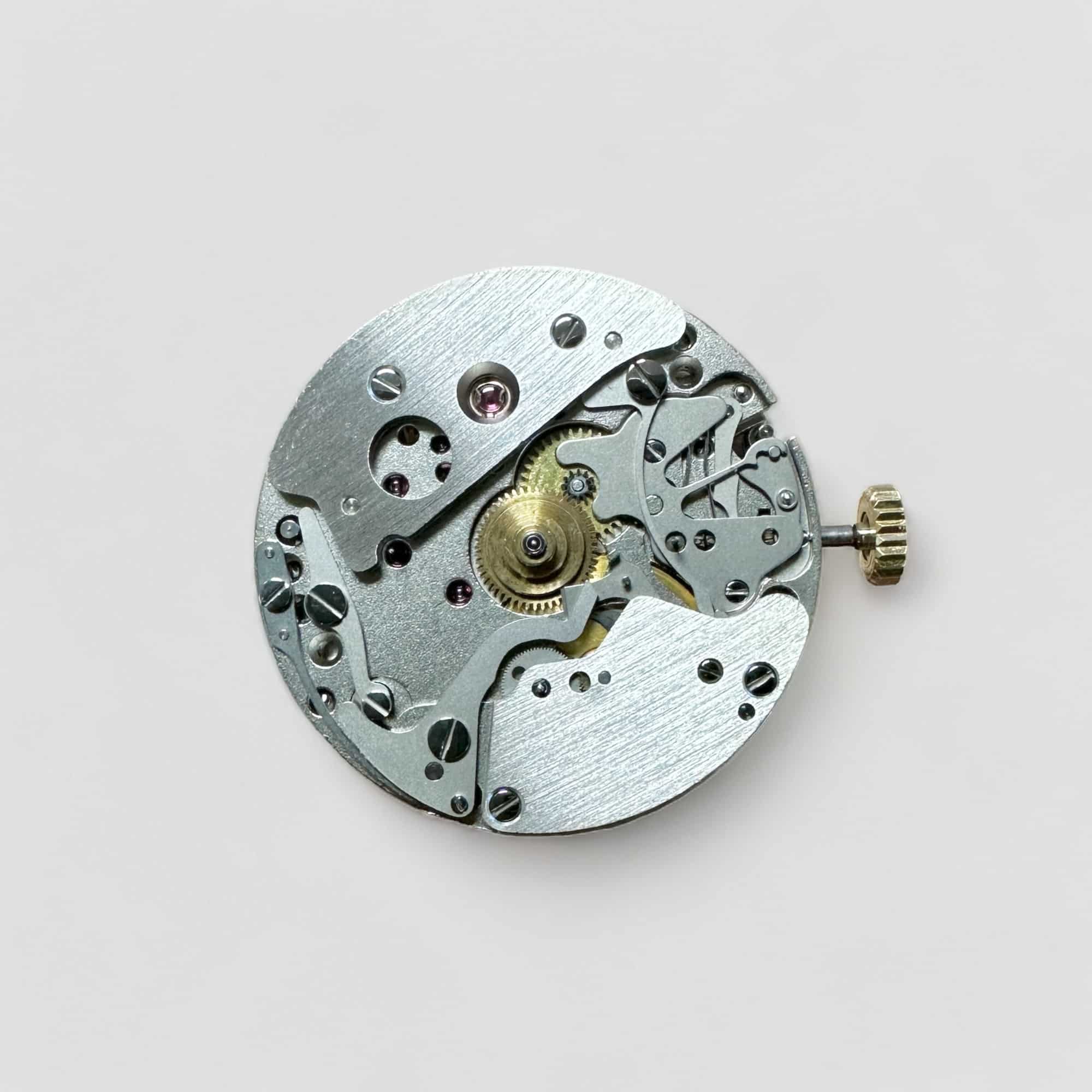 This is a picture of the LEMANIA CAL. 1873 - MECHANICAL MOVEMENT COMPLETE watch component.