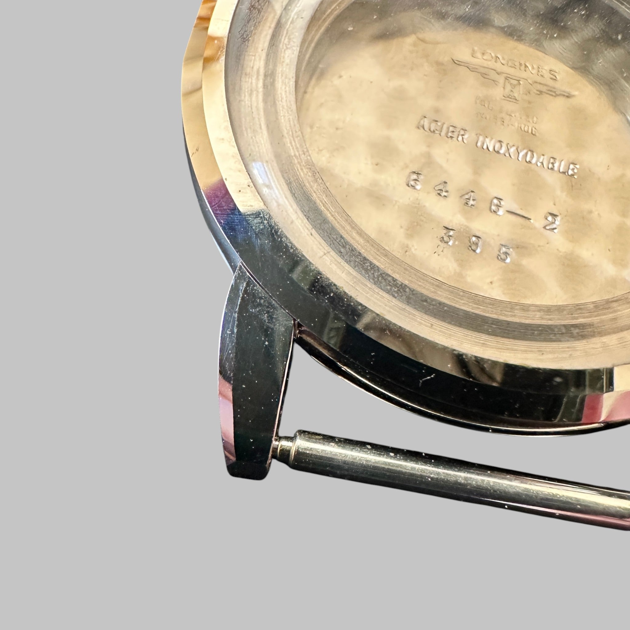 Genuine original vintage case from Longines of the model 6446-2 - side view