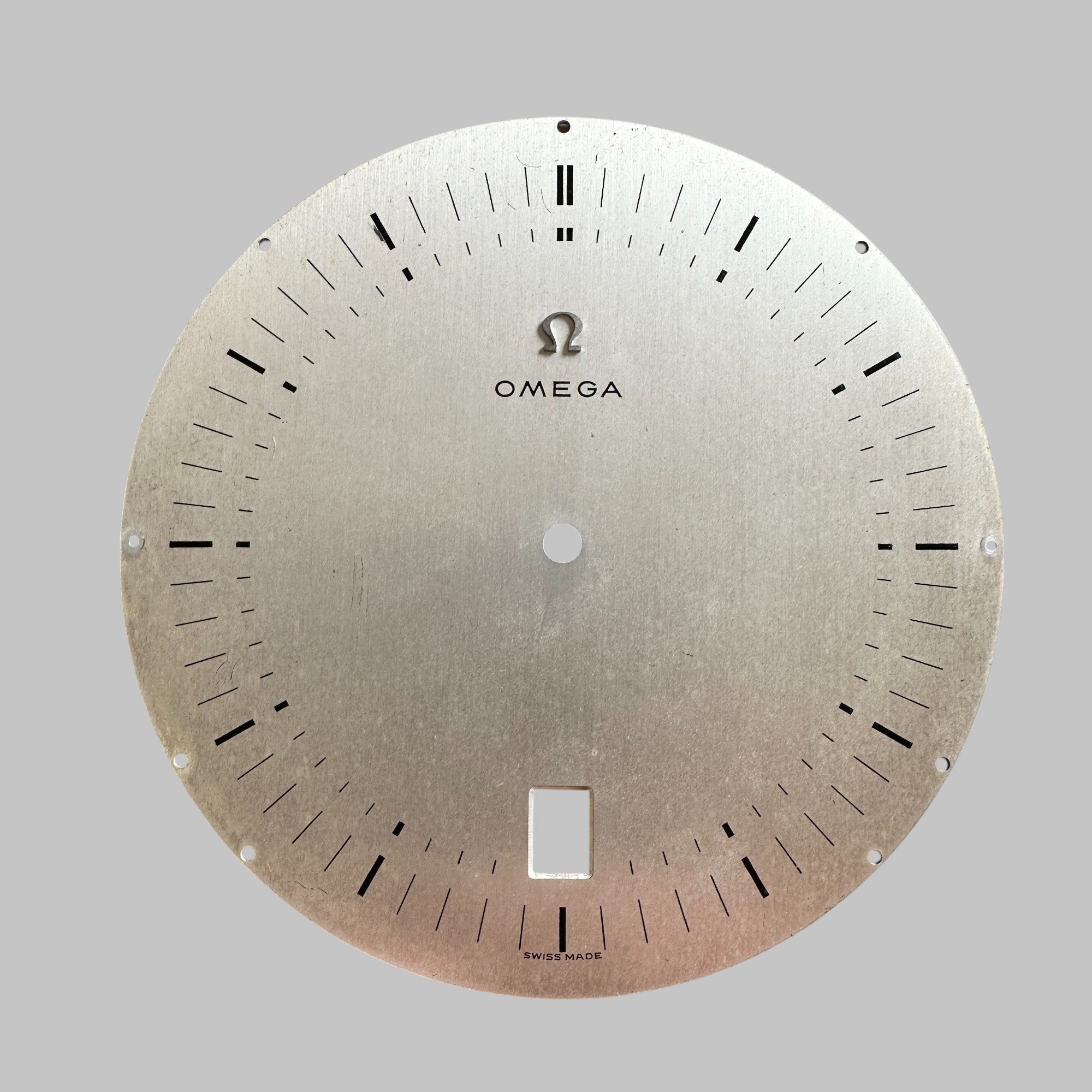 OMEGA CAL. 95 - DIAL TABLE CLOCK USED, MOVEMENT ELECTRO-MECANIC