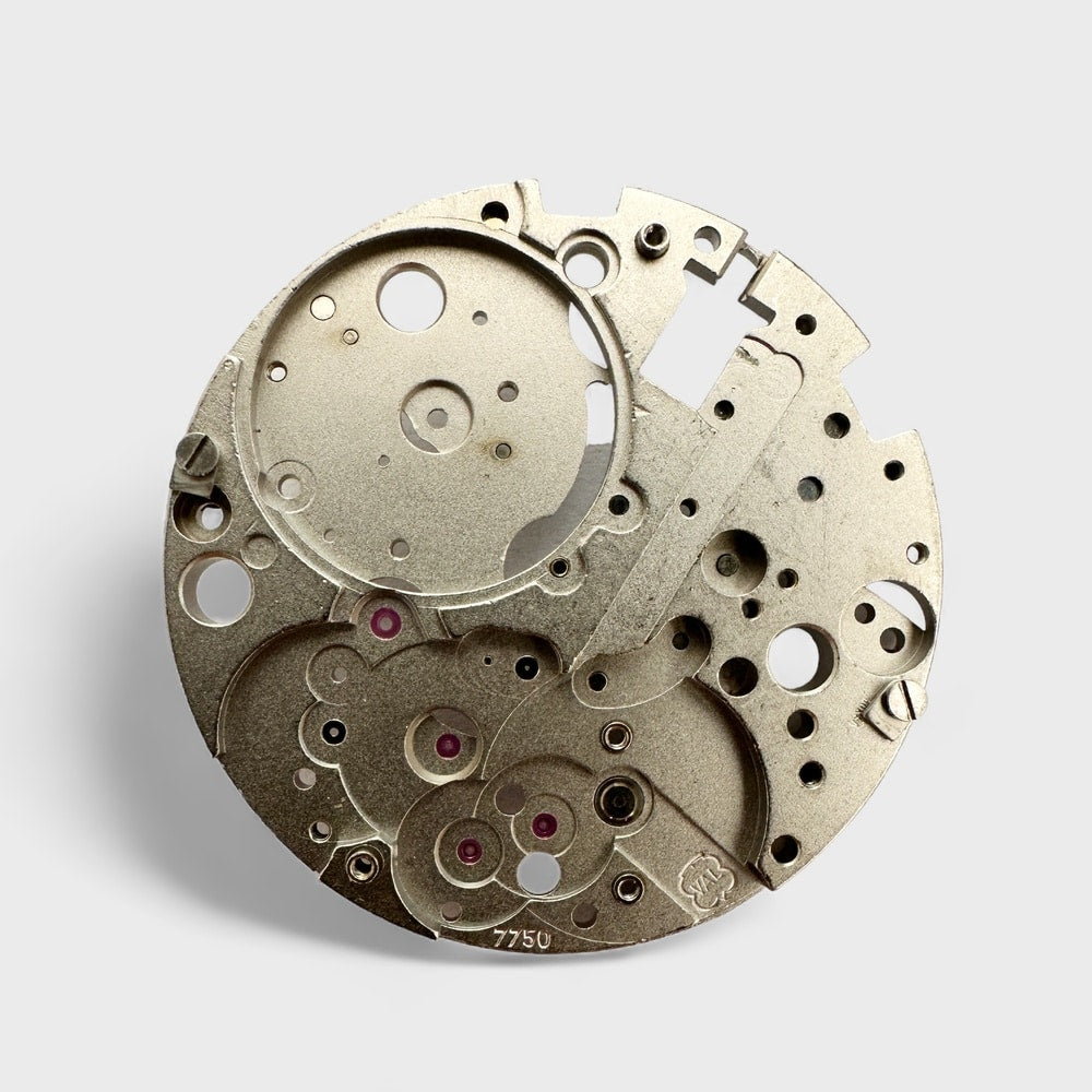 This is a picture of the VALJOUX CAL. 7750 - MAINPLATE 100 watch component.