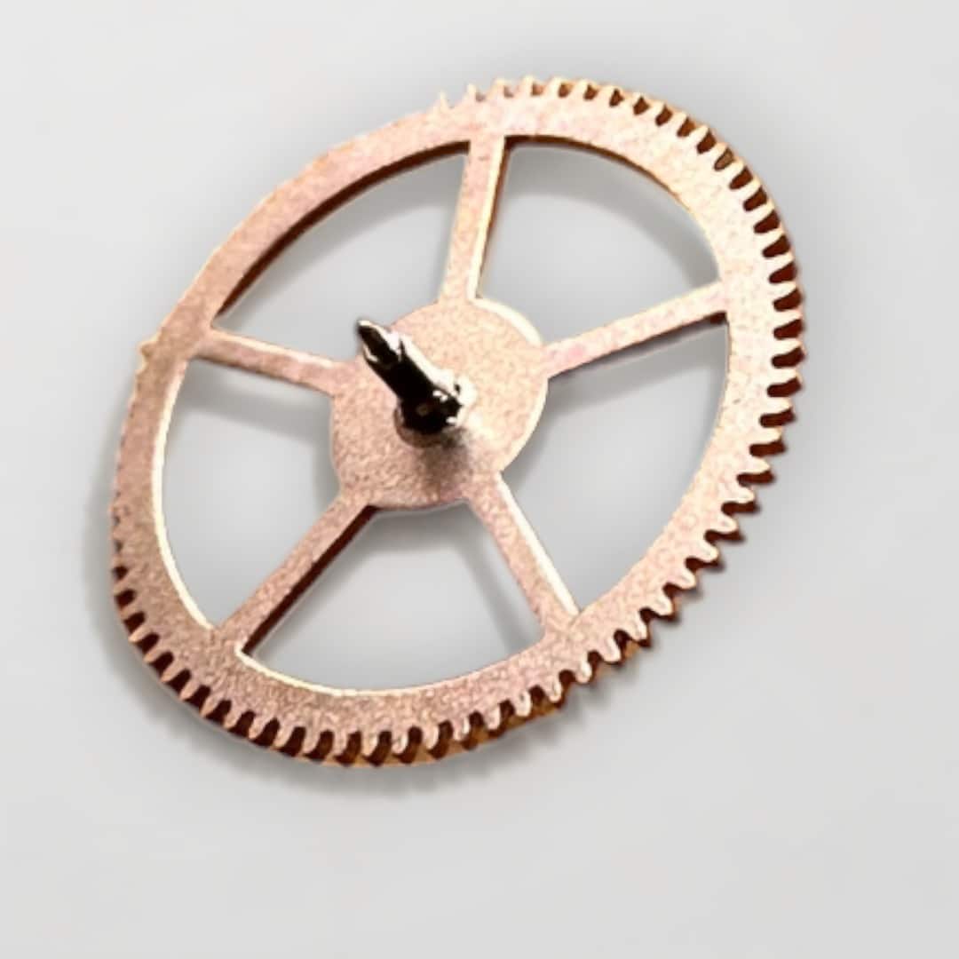 This is a picture of the ZENITH CAL. 30.5 - FOURTH WHEEL 225 watch component.