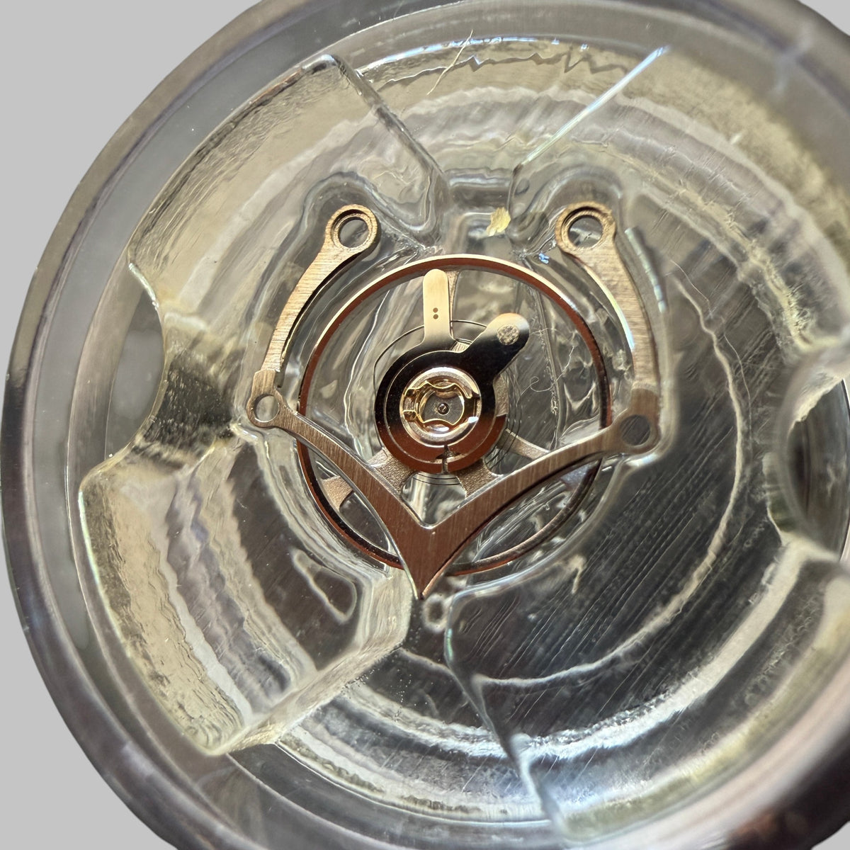 Genuine original vintage upper tourbillon brigde from Cartier for caliber 9451 of the model ASTRO-TOURBILLON of line ROTONDE - side view